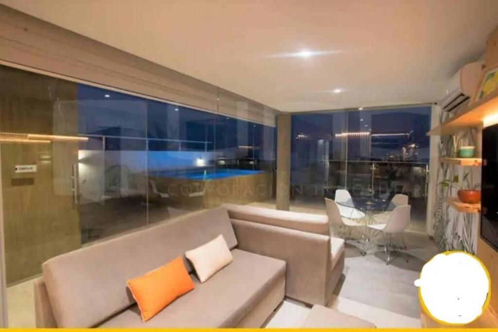 Bamboo Apartamento Monoambiente-Frente A Mall Ventura Santa Cruz de La Sierra Exterior photo
